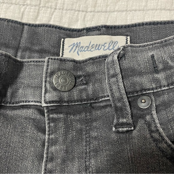 Madewell Tall 9" High-Rise Skinny Jeans in Black Frost Size 26 - Picture 2 of 10